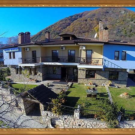 Voreas Hotel Káto Loutrákion Exterior foto