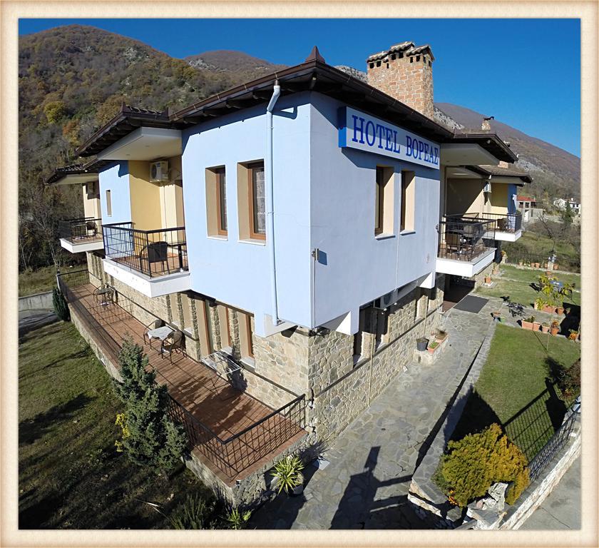 Voreas Hotel Káto Loutrákion Exterior foto